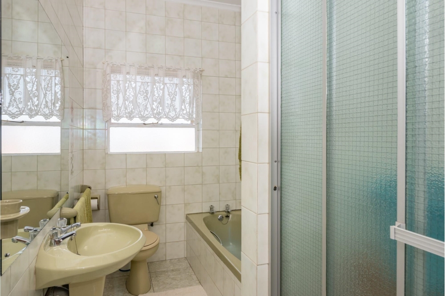 4 Bedroom Property for Sale in Vanes Estate Eastern Cape